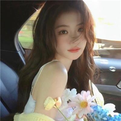 黄阿丽:小眼镜蛇
